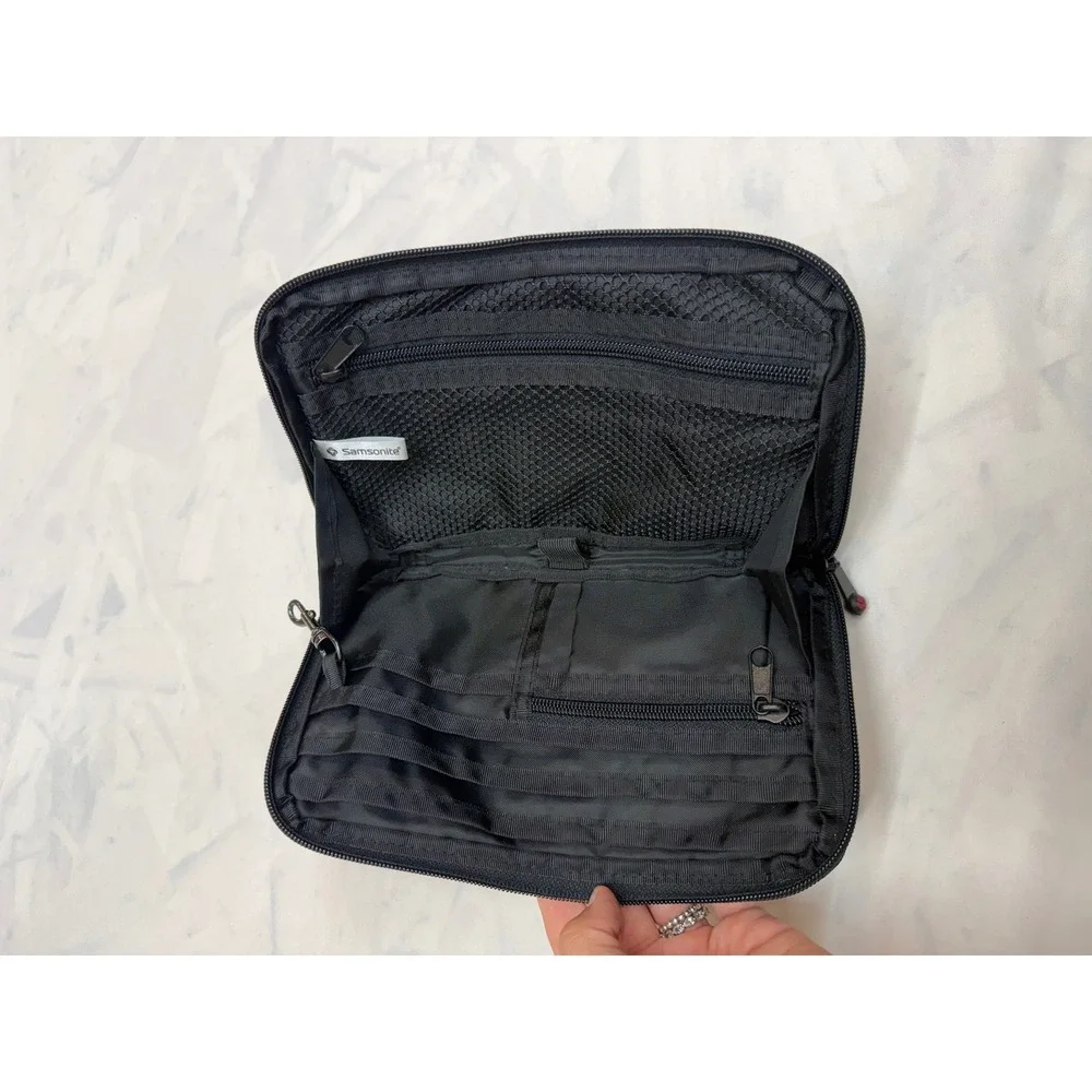 SAMSONITE 6x9.5